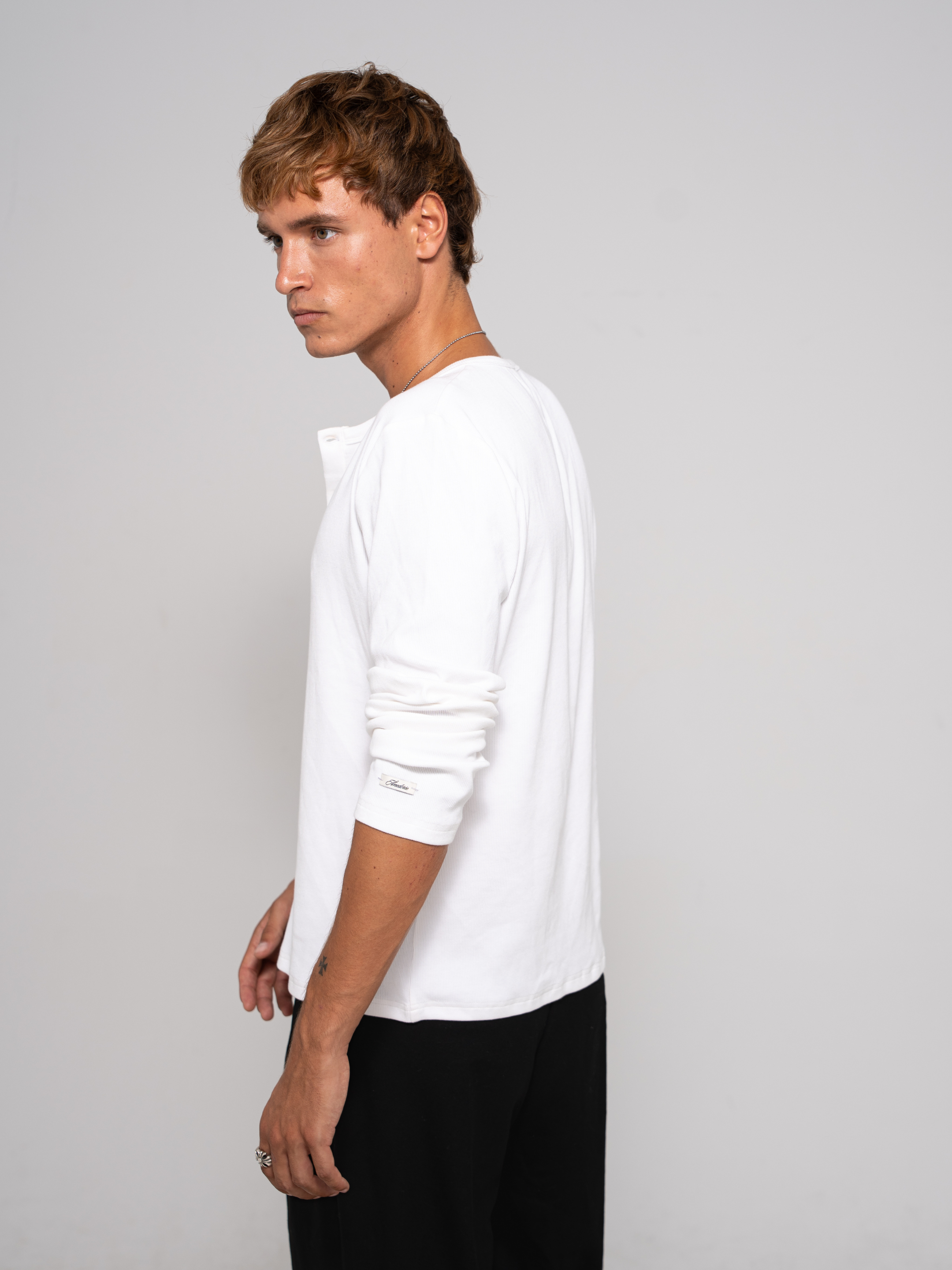 Ribbed Button-Up Longsleeve