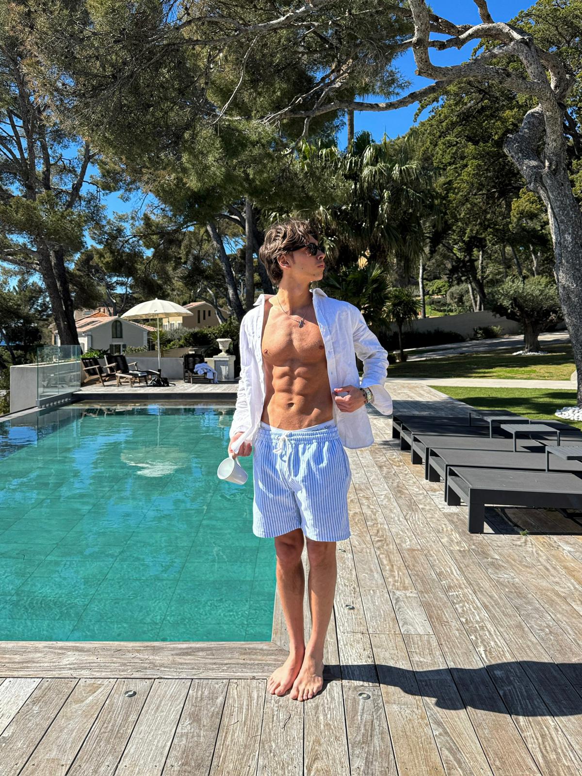 Build a set, get 10% off