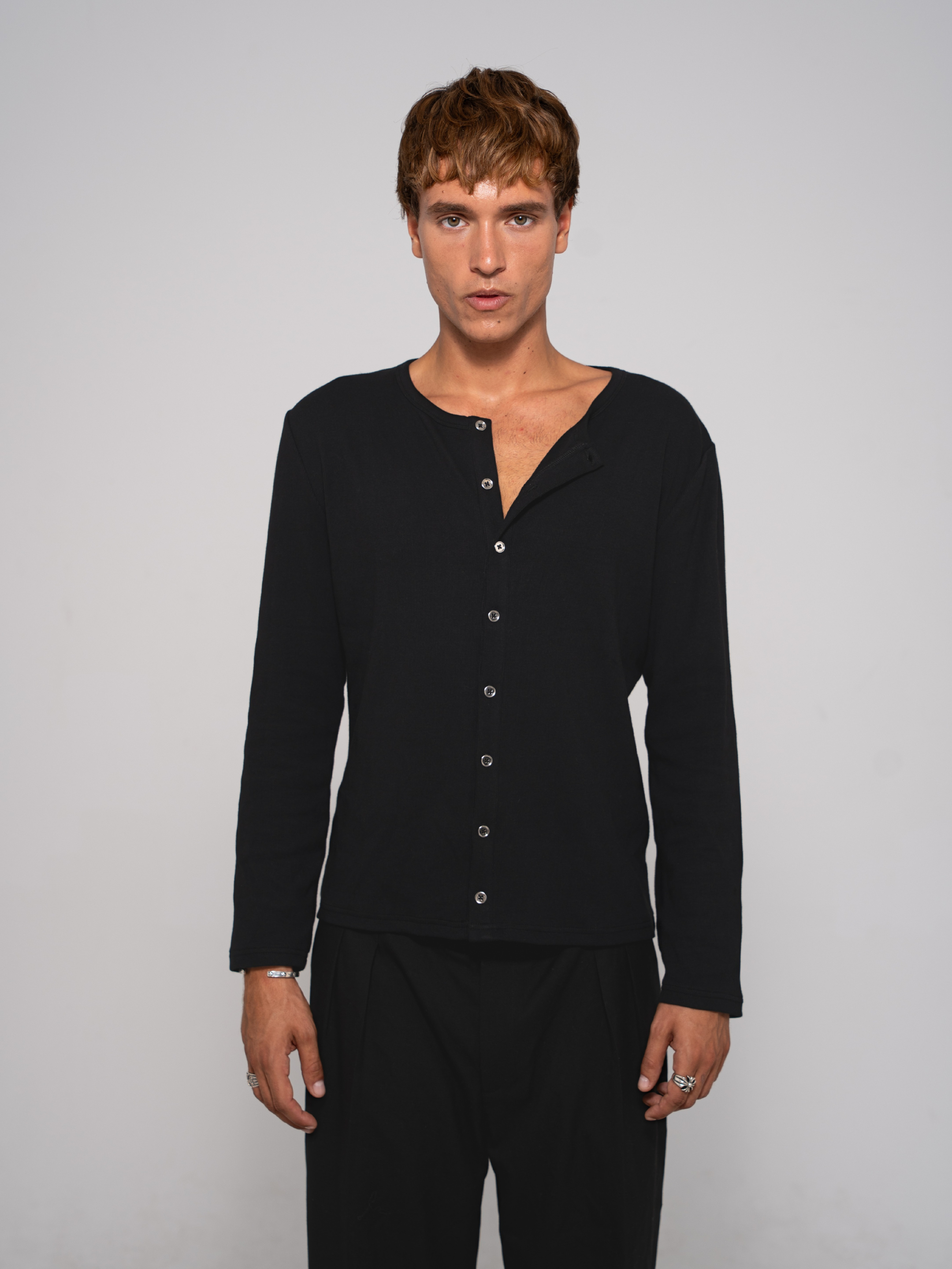 Ribbed Button-Up Longsleeve